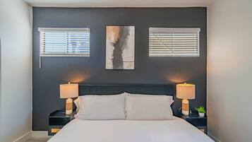 Strygejern/strygebræt, Wi-Fi, sengetøj