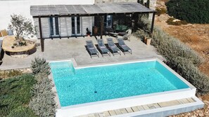 Front of property - Elysian Villas Ios (Ios)