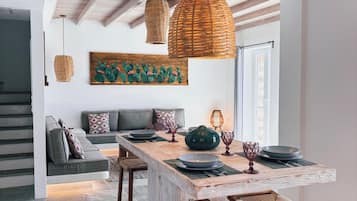 Villa – comfort, privat basseng | Wi-fi (inkludert)