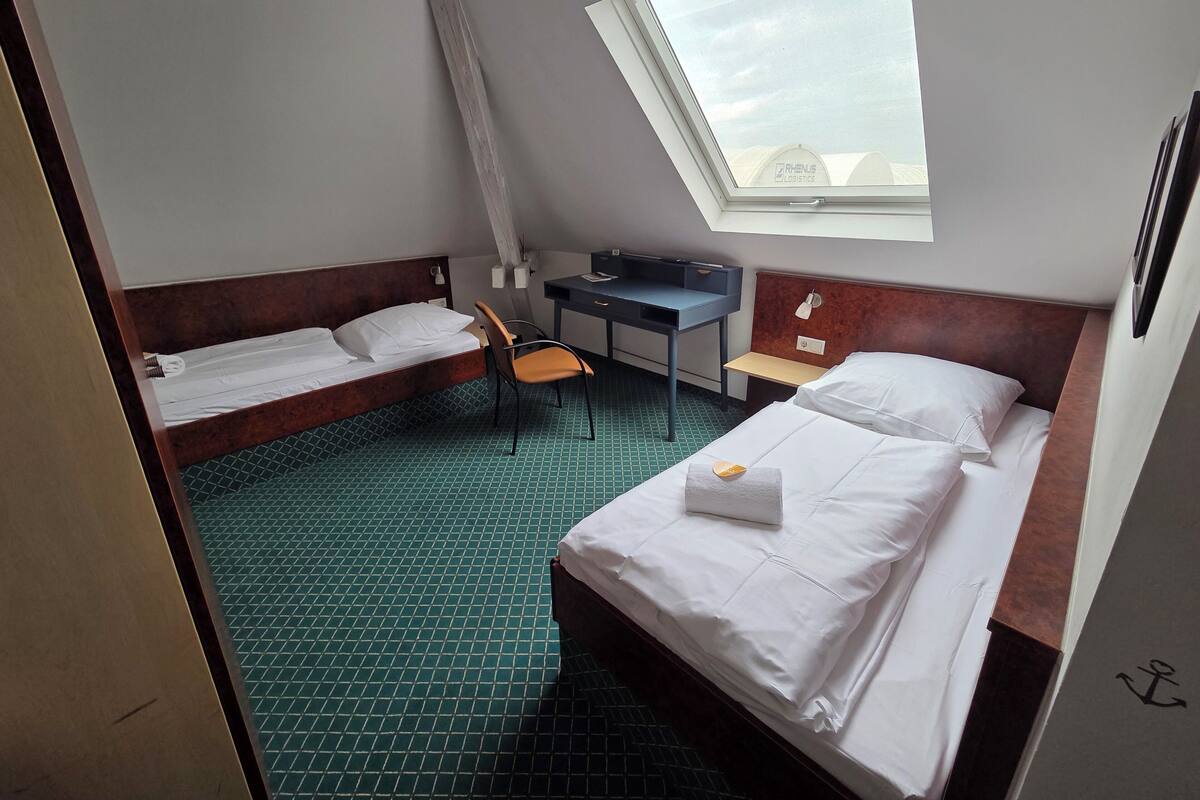 Standard Twin Room, City View | WiFi (free), bed sheets