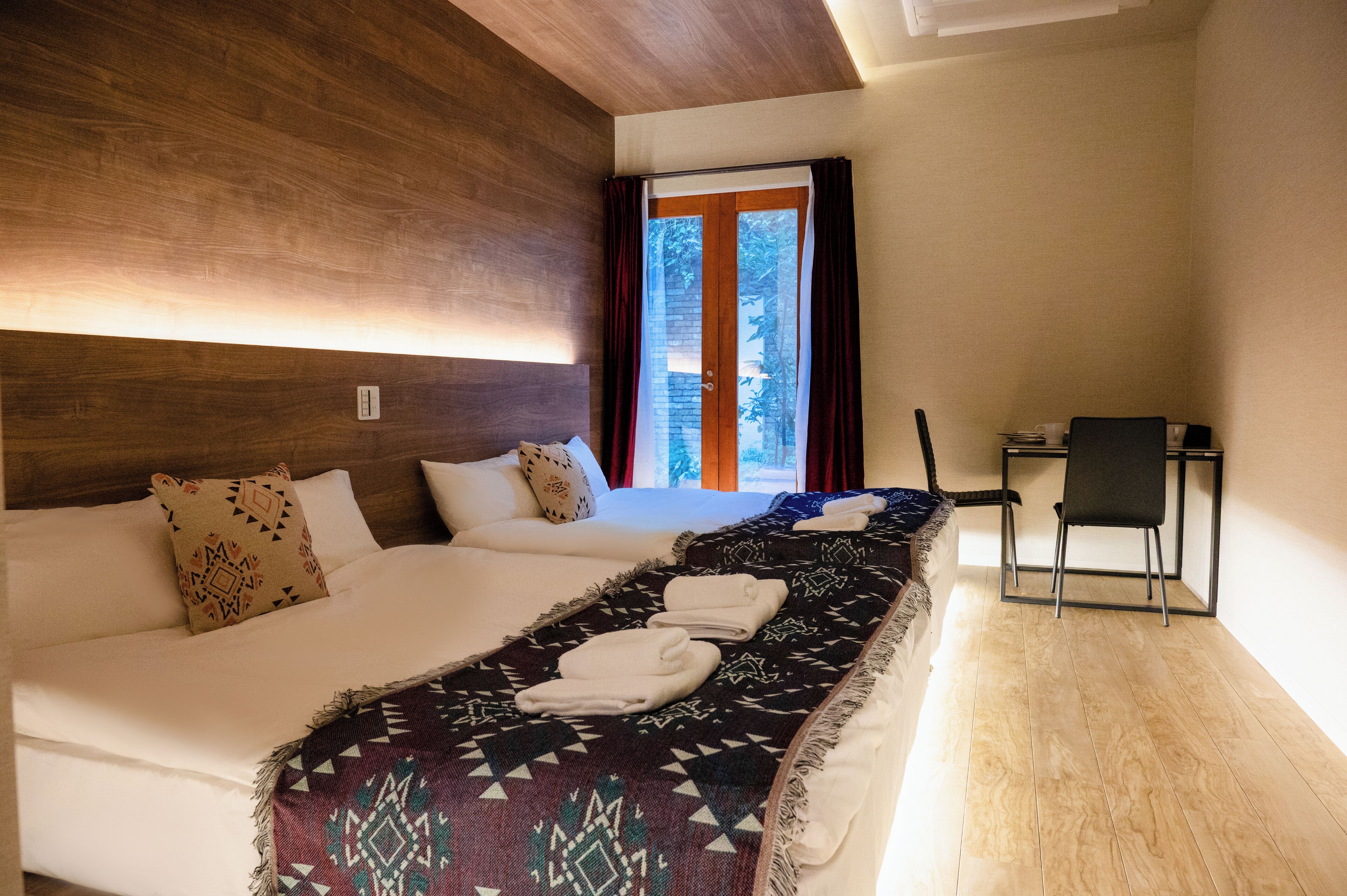 Familien-Vierbettzimmer, Gartenblick