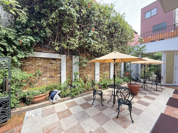 Courtyard
