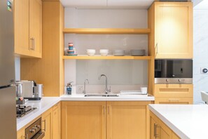 Superior Apartment, Balcony | Private kitchen | Highchair