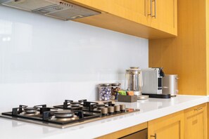 Superior Apartment, Balcony | Private kitchen | Highchair