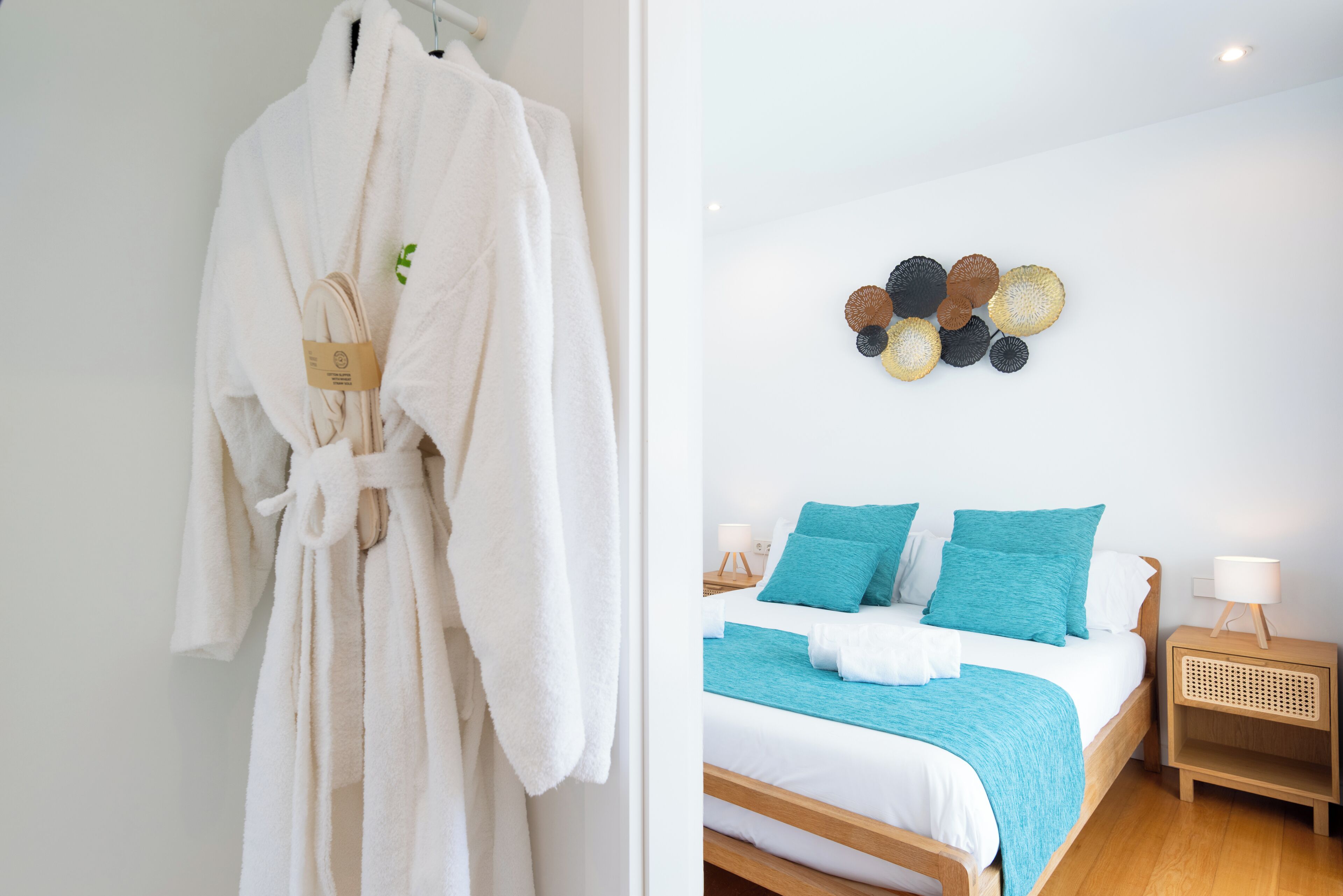 Deluxe villa | Luxe beddengoed, donsdekens, een kluis op de kamer