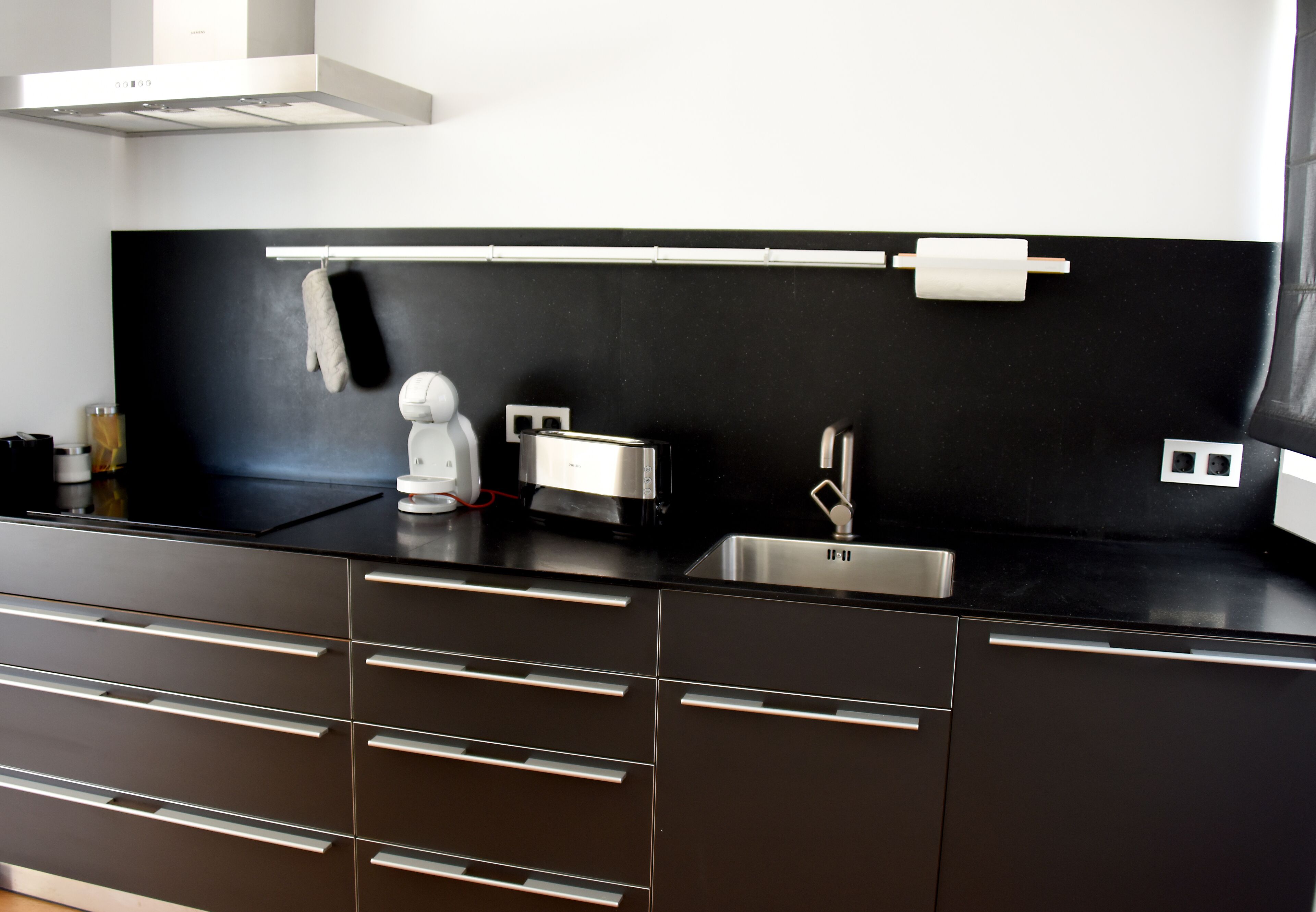 Villa Royal Deluxe: | Privat køkken | Køleskab/fryser i fuld størrelse, mikrobølgeovn, ovn, kogeplade