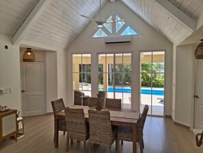 Dining - Escape to your own tropical oasis at Vilaa (Sosua)