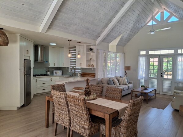 Interior - Escape to your own tropical oasis at Vilaa (Sosua)