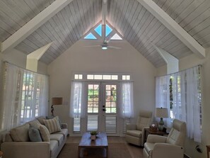Smart TV - Escape to your own tropical oasis at Vilaa (Sosua)