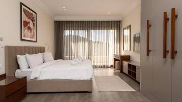 Studio, Balcony, Golf View | Free WiFi