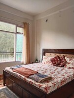 Desk, rollaway beds, free WiFi, bed sheets