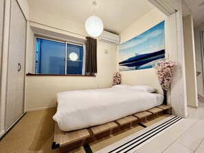 Luxury Villa, Balcony, City View