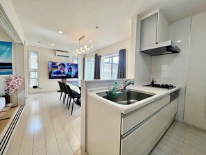 Vila superluxo, sacada, vista para a cidade | Cozinha privada