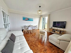 Smart TV - Casa Dona by Rentallido (Funchal)