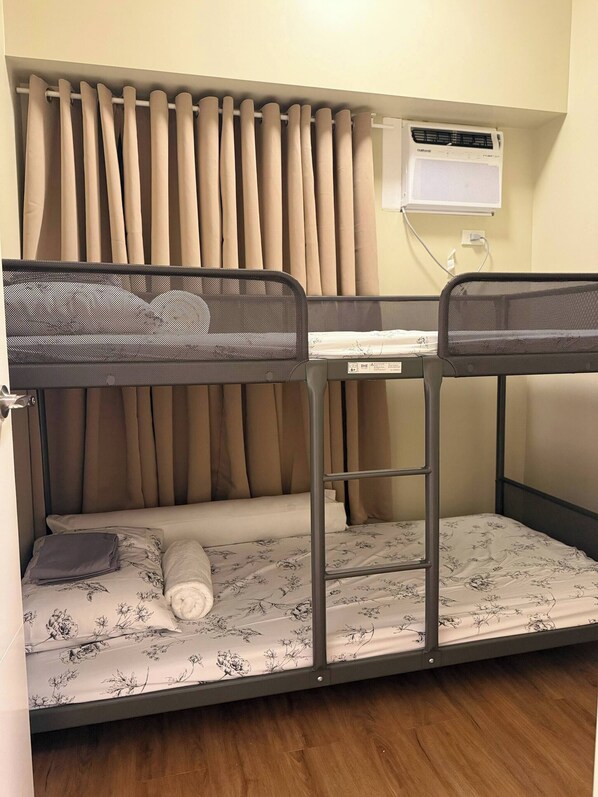 Condo, 2 chambres, accessible aux personnes à mobilité réduite, piscine privée | 3 chambres