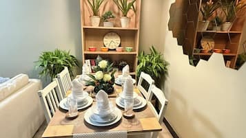 Condo, 2 Bedrooms, Accessible, Private Pool | Dining room