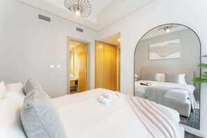 2 slaapkamers, een strijkplank/strijkijzer, wifi, beddengoed