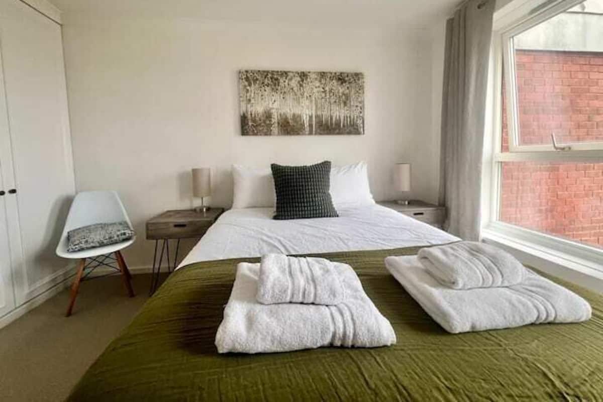 Comfort Room | Free WiFi