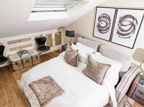 Comfort Room | Free WiFi