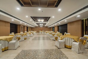 Banquet hall - Treebo Viennahttps://apps.expediapartnercentral.com/ (Jaipur)