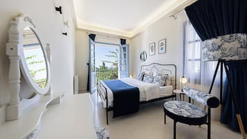 2 bedrooms, internet, bed sheets