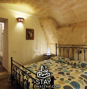 Family Loft | Desk, laptop workspace, free WiFi - Stay Matera nei Sassi (Matera)