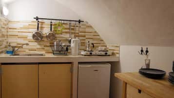 Family Quadruple Room | Private kitchen | Espresso maker