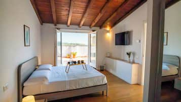 Junior suite | Een bureau, een laptopwerkplek, gratis wifi, beddengoed