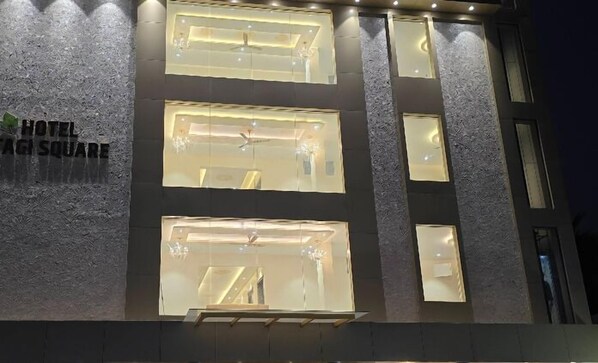 Exterior - Hotel Itagi Square (Vijayapura)