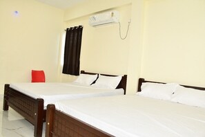 Family Double or Twin Room, Mountain View | Free WiFi