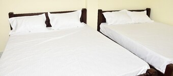 SRI NAVANEETHA KRISHNA MAHAL & RESIDENCY