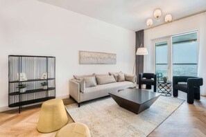 Luxury Apartment, City View | Living area