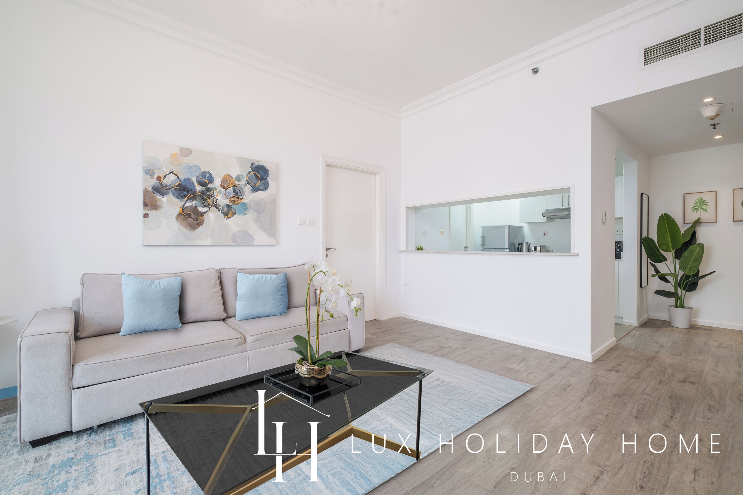 Apartment, City View | Living area