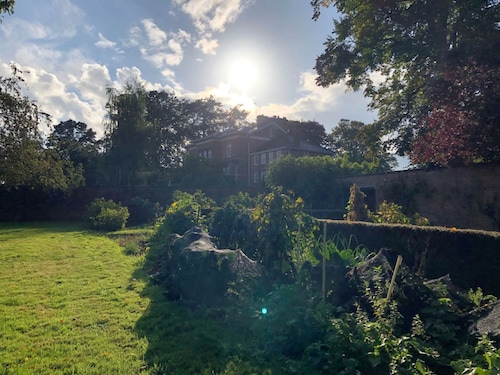 Historic Hall Wing nr York Leeds Free Hot tub