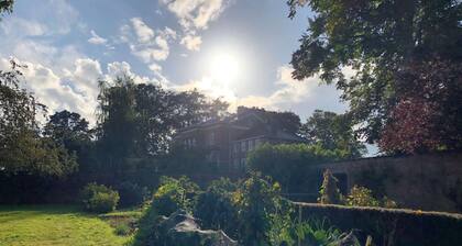 Historic Hall Wing nr York Leeds Free Hot tub