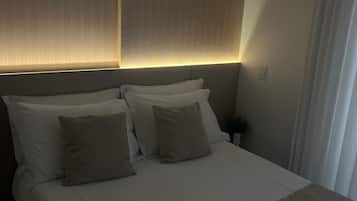WiFi, bed sheets