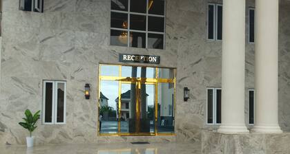 Rhocharls Hotel and Suites