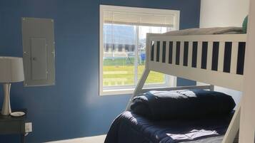 2 soveværelser, skrivebord, strygejern/strygebræt, gratis Wi-Fi