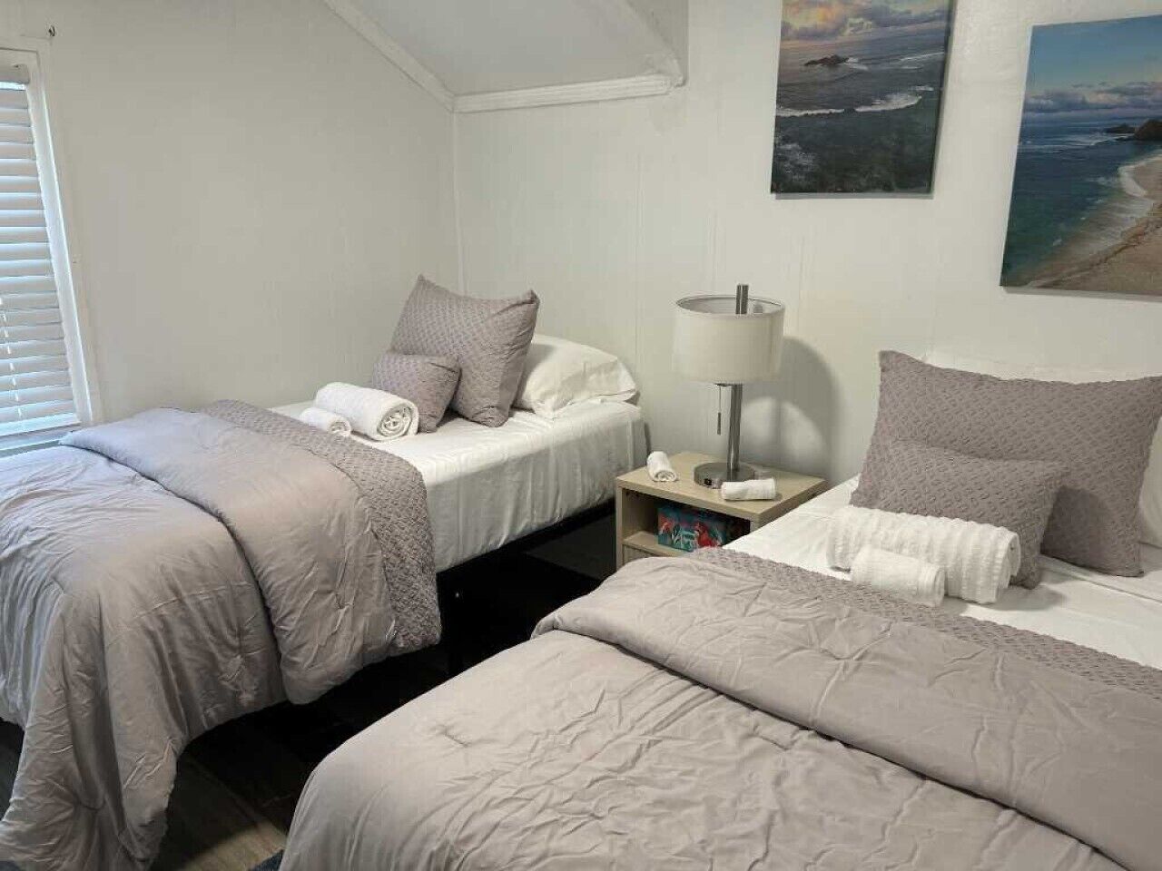 2 slaapkamers, een strijkplank/strijkijzer, gratis wifi