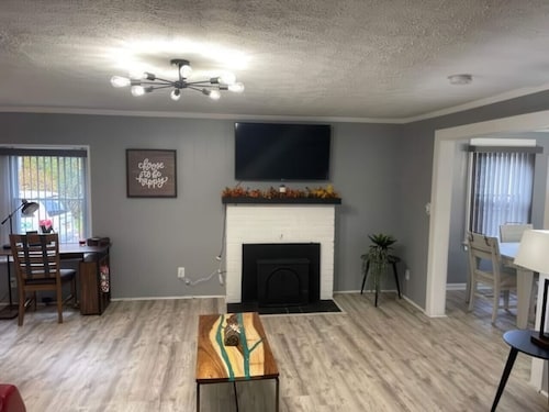 N/ Lake Ontario - 3BR Home Near Beach & Seabreeze