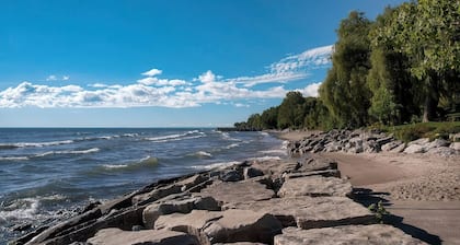 N/ Lake Ontario - 3BR Home Near Beach & Seabreeze