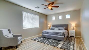 4 bedrooms, iron/ironing board, travel crib, free WiFi