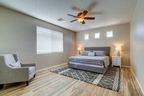 4 Schlafzimmer, Bügeleisen/Bügelbrett, Reisekinderbett, kostenloses WLAN