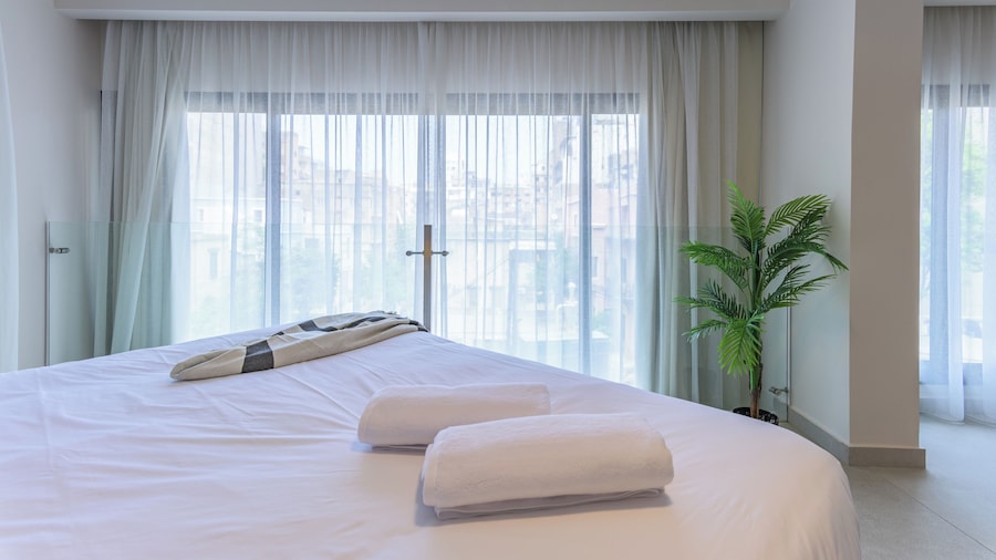 CityZen - Boutique Studios in Achrafieh