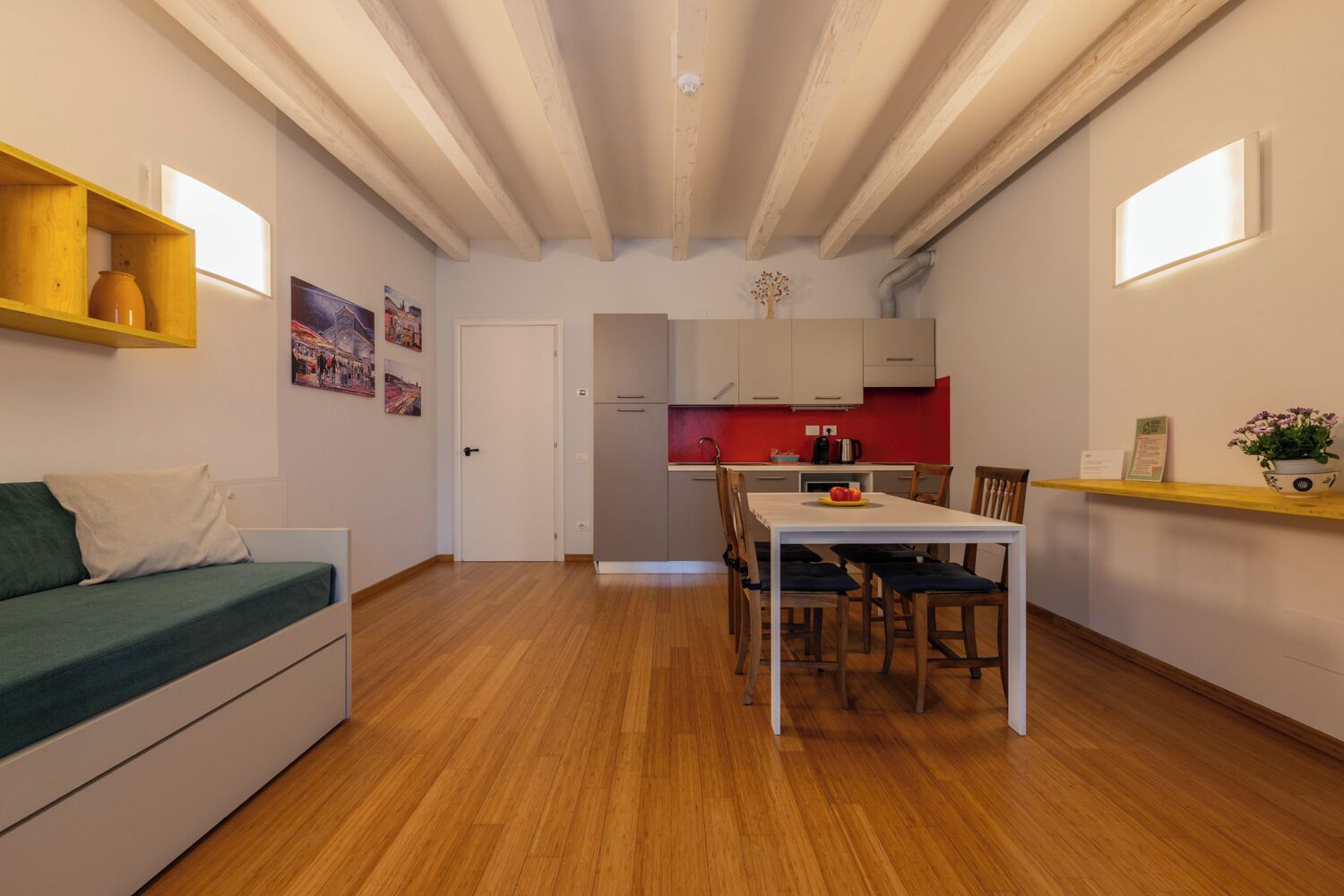 Appartement, 1 chambre | Coin séjour