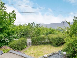 Khuôn viên nơi lưu trú