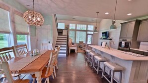 Unclassified image, 5 of 64, button - Coastal Club* Resort House w 5 BR, 3.5 Baths - Sleeps 12 (Lewes)