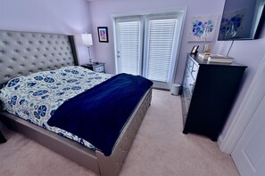 7 bedrooms, desk, free WiFi