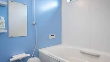Rumah, 4 kamar tidur, Bebas Asap Rokok (Aile House 1, 4LDK) | Kamar mandi | Kombinasi shower/bathtub dan perlengkapan mandi gratis