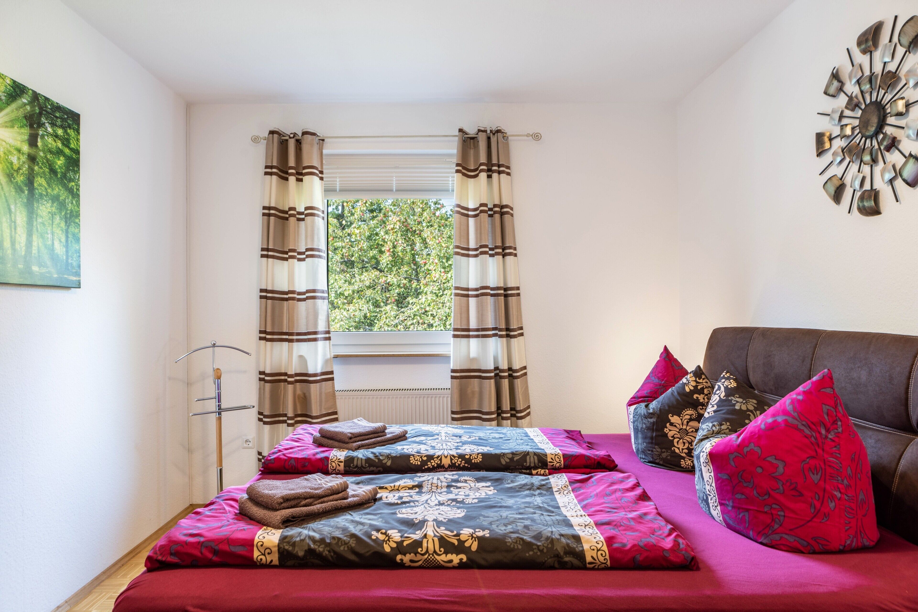 2 bedrooms, WiFi, bed sheets